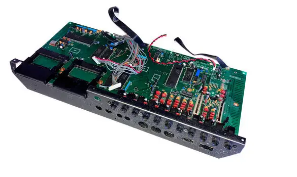 Roland R-8 Carte Main Board