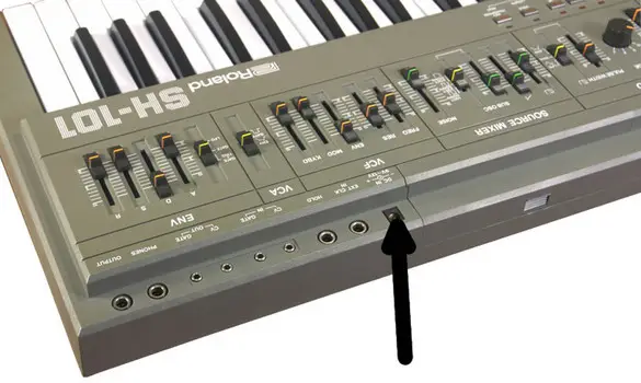 Roland Sh-101 Power Inlet