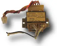 Roland D-50 Transformateur d'alim