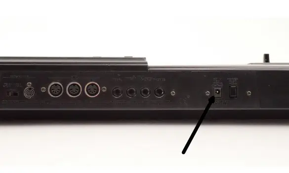 Roland XP-10 Power Inlet