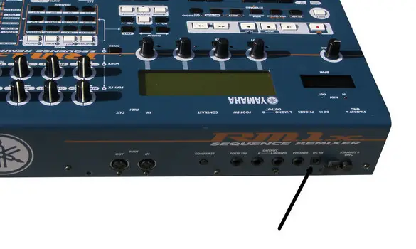 Yamaha RM1x Power Inlet