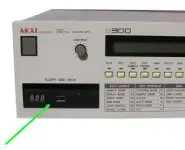 Akai S900 Floppy Disk Drive Emulator USB